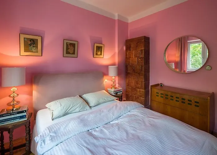 Apartament Charming And Stylish