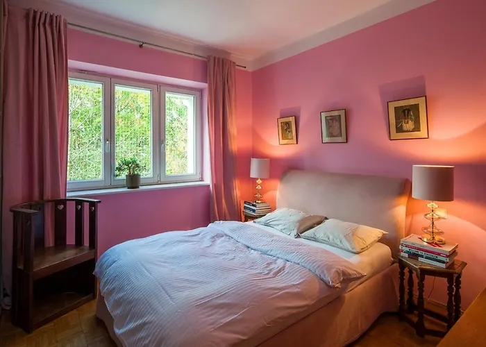 Charming And Stylish Appartement *